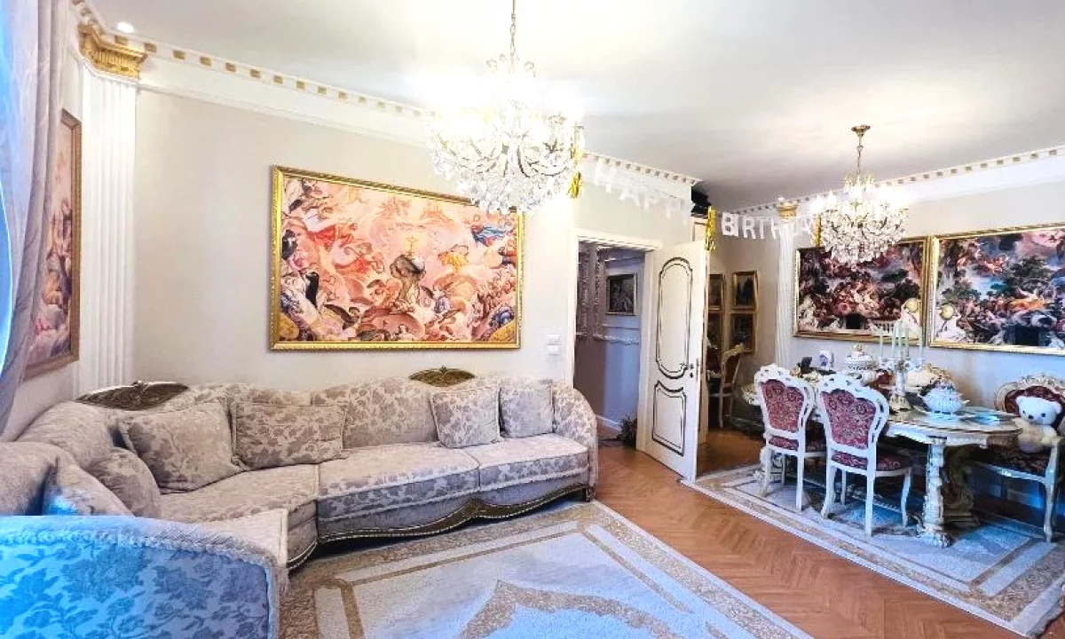 Shtepi me qera Apartament ne Tirane, 1+1, Mobilimi E mobiluar, Pagesa 699  Euro.