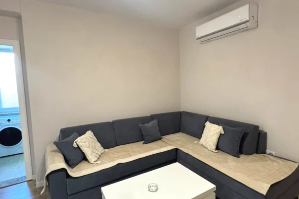🚨Jepet me qera apartament 1+1+Bllk   📍Shkolla e Baletit  