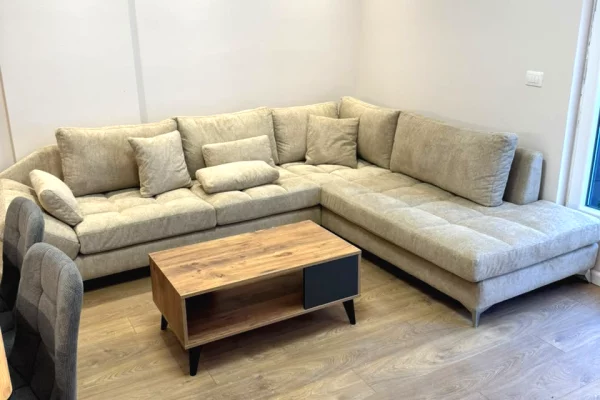 Jepet me qera apartament per here te pare 1+1+bllk Stacioni i Trenit, SPAK 