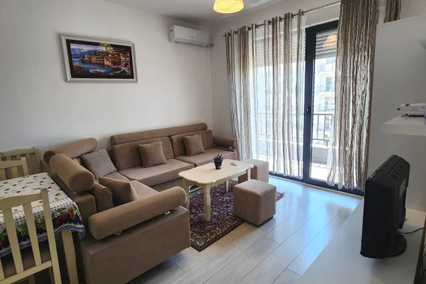 Shtepi me qera 3+1 ne Tirane - 650 Euro