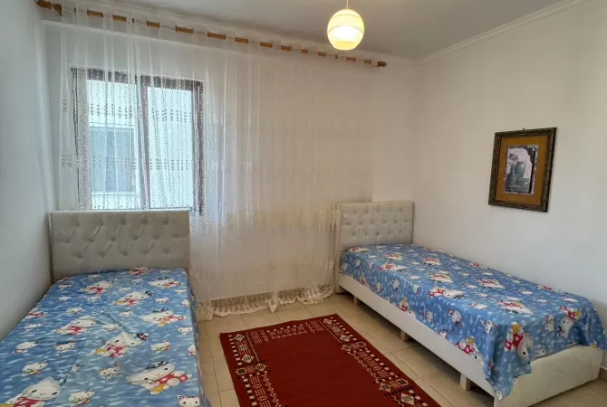 Shtepi ne shitje Apartament ne Tirane, 2+1, Mobilimi E mobiluar, Pagesa 129,000  Euro.