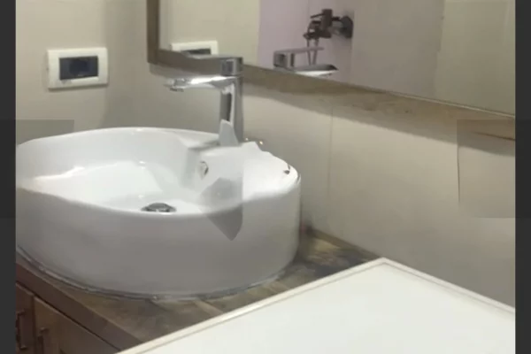 Shtepi me qera Apartament ne Tirane, 1+1, Mobilimi E mobiluar, Pagesa 350  Euro.