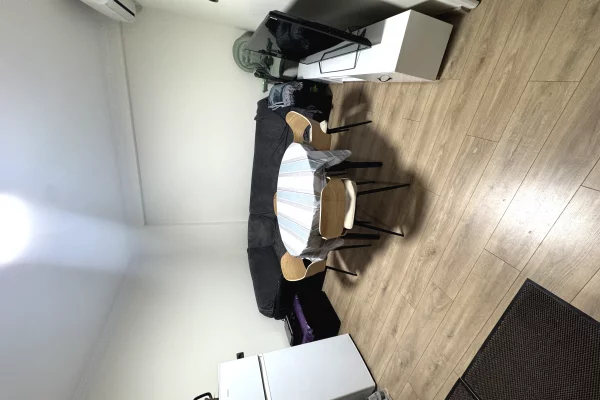 Shtepi ne shitje Apartament ne Tirane, 2+1, Mobilimi E mobiluar, Pagesa 105,000  Euro.