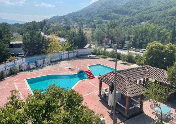 Ambient biznesi me qera 5+1 ne Tirane - 1,500 Euro