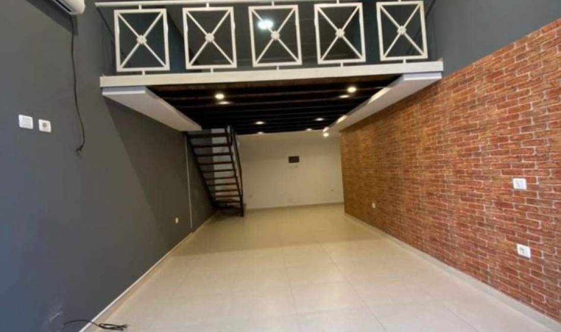 Jepet dyqan me qera Astir 35000 Leke