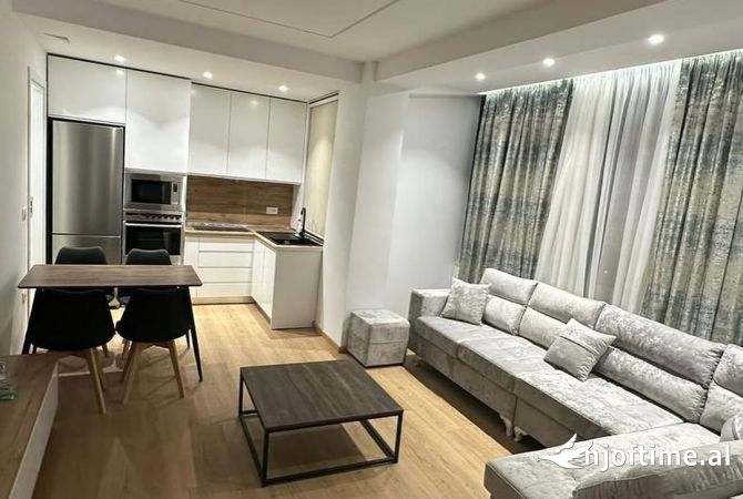 Jepet me qera super apartament 2+1 Tresh 40.000 Leke 