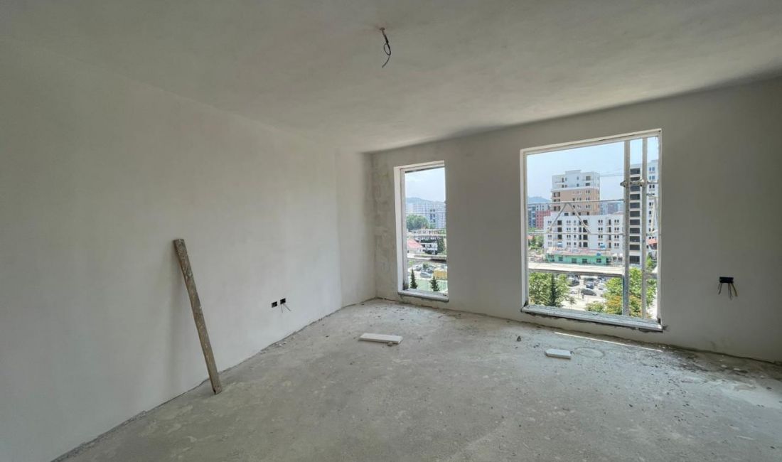 Apartment for sale in Tirana 1+1, Emty
