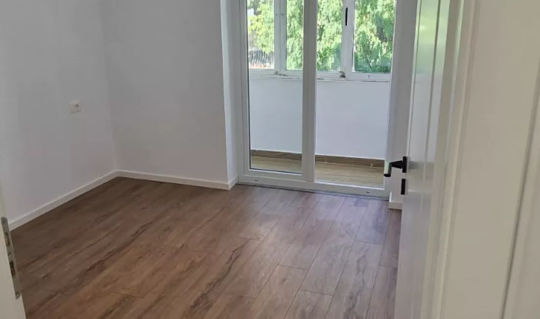 Appartamento in vendita a Tirana 1+1, Vuoto