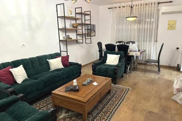 House for Rent 1+1 in Tirana - 60,000 Leke