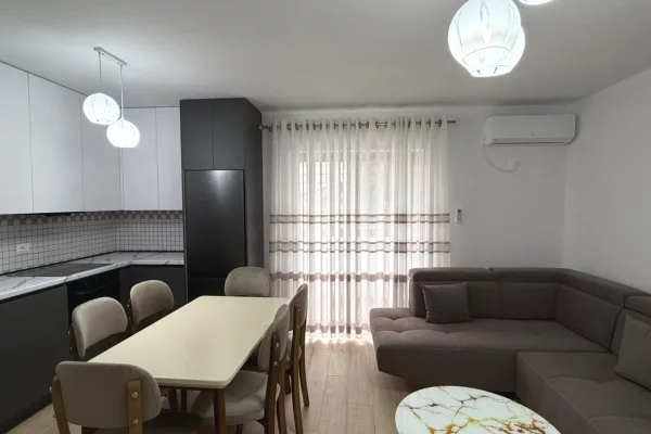 Casa in affitto 1+1 a Tirana - 500 Euro