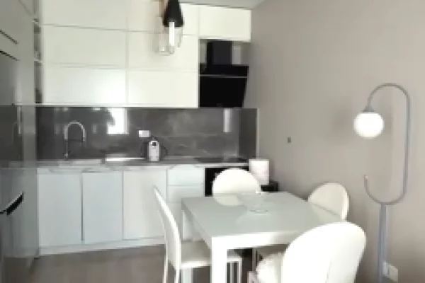 Shtepi me qera 1+1 ne Tirane - 600 Euro