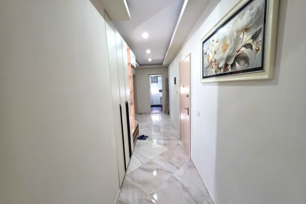 Shtepi me qera Apartament ne Tirane, 2+1, Mobilimi E mobiluar, Pagesa 500  Euro.