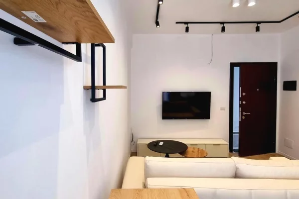 🌿 APARTAMENT 1+1 ME QIRA TEK KOPSHTI BOTANIK, 500 mije leke