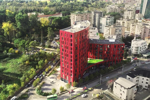 Shtepi me qera 2+1 ne Tirane - 50,000 Leke