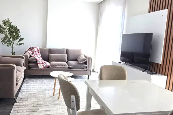🏠 JEPET ME QIRA APARTAMENT 1+1 TEK FARMACIA 10