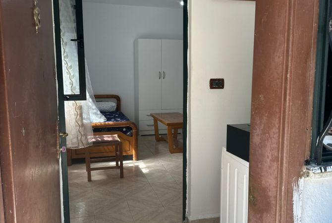 Appartamento in affitto a Tirana Garsoniere, Arredato