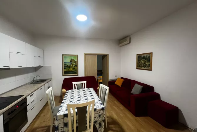 JEPET ME QIRA APARTAMENT 1+1+BLLK  – QYTET STUDENTI