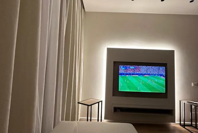 Shtepi ne shitje Apartament ne Tirane, 1+1, Mobilimi E mobiluar, Pagesa 100,000  Euro.