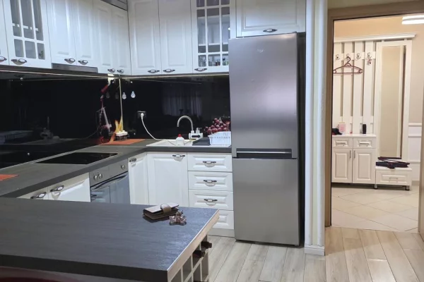 Appartamento in affitto a Tirana 1+1, Arredato