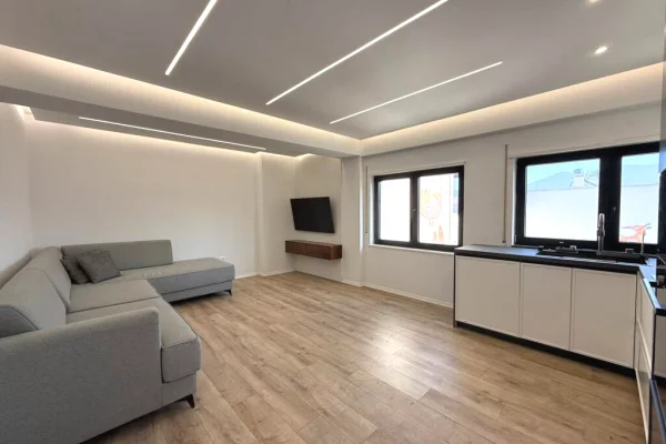 SHITET APARTAMENT 1+1 – KODRA E DIELLIT (RR. E ZALLIT)