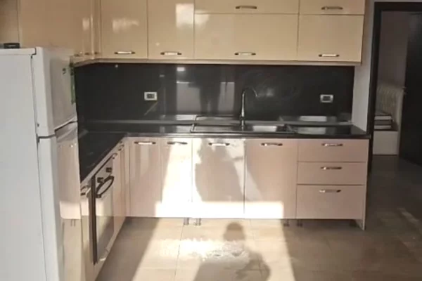 Casa in affitto 1+1 a Tirana - 34,000 Leke