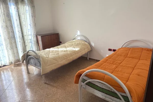 Appartamento in affitto a Tirana 2+1, Arredato