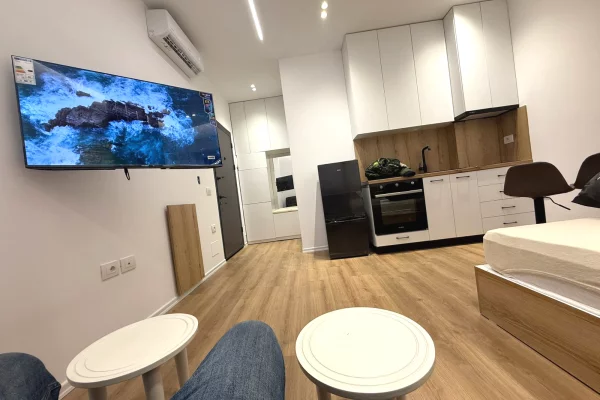 Appartamento in affitto a Tirana Garsoniere, Arredato