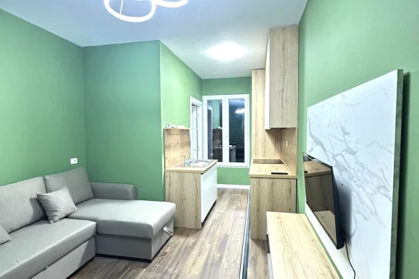 Appartamento in affitto a Tirana 2+1, Arredato