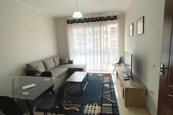 Casa in affitto 1+1 a Tirana - 40,000 Leke