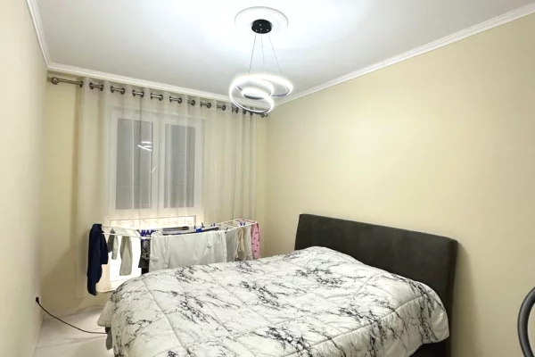 Shtepi ne shitje Apartament ne Tirane, 2+1, Mobilimi E mobiluar, Pagesa 210,000  Euro.