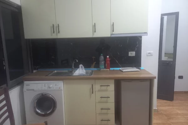 Shtepi me qera Garsoniere ne Tirane - 30,000 Leke