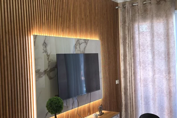 Shtepi me qera Apartament ne Tirane, 1+1, Mobilimi E mobiluar, Pagesa 500  Euro.