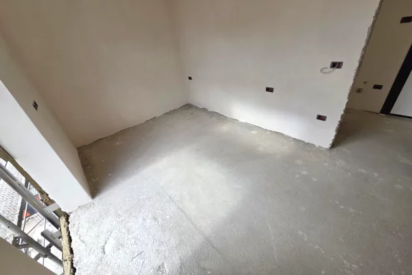 Shtepi ne shitje Apartament ne Tirane, 1+1, Mobilimi Bosh, pa mobiluar, Pagesa 120,800  Euro.