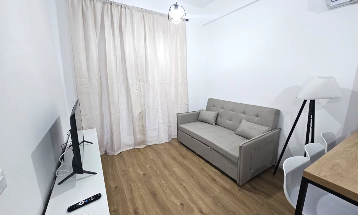 Shtepi me qera Apartament ne Tirane, 1+1, Mobilimi E mobiluar, Pagesa 43,000  Leke.