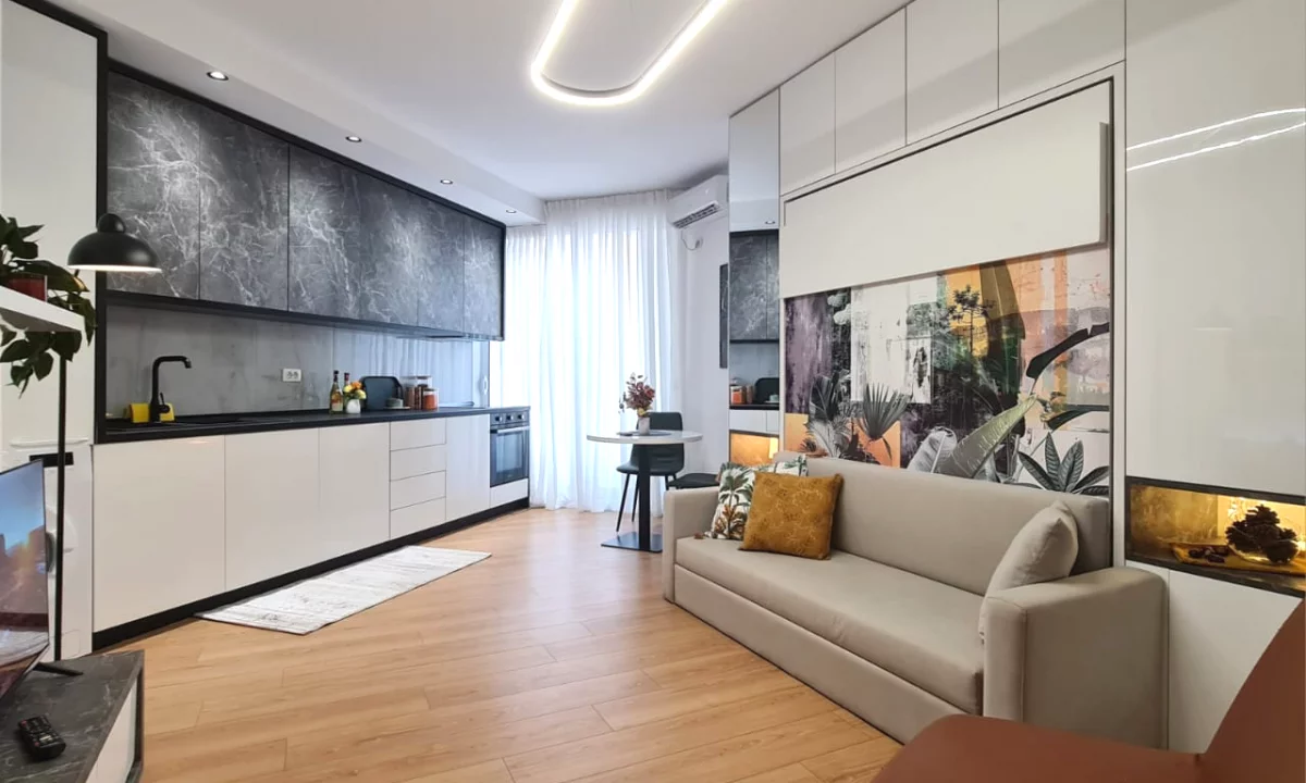Shtepi ne shitje Apartament ne Tirane, Garsoniere, Mobilimi E mobiluar, Pagesa 83,000  Euro.