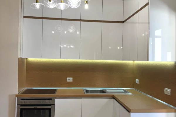 Shtepi me qera Apartament ne Tirane, 1+1, Mobilimi E mobiluar, Pagesa 600  Euro.