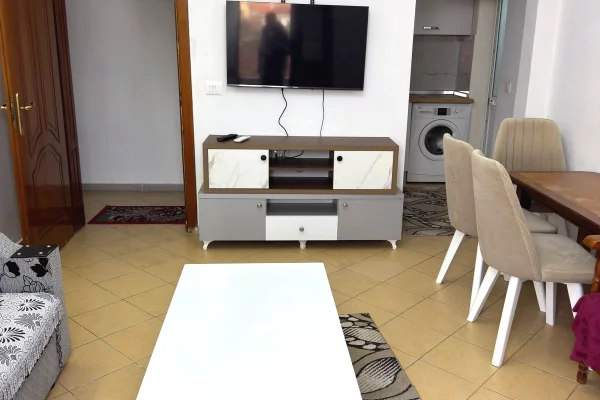 House for Rent 1+1 in Tirana - 35,000 Leke