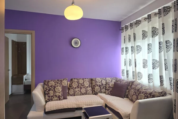 JEPET APARTAMENT ME QERA 2+1 – RR. “JORDAN MISJA”, PRANË SPAK