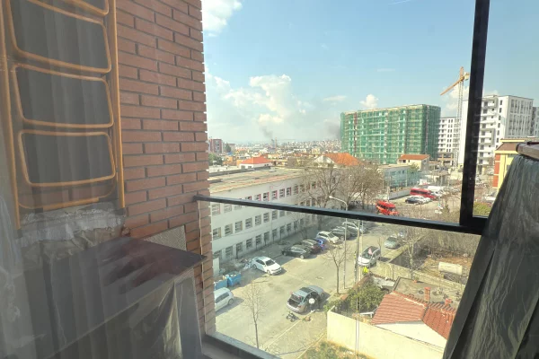 Shtepi ne shitje Apartament ne Tirane, 1+1, Mobilimi E mobiluar, Pagesa 140,000  Euro.