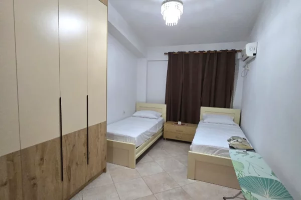 Shtepi me qera Apartament ne Tirane, 1+1, Mobilimi E mobiluar, Pagesa 40,000  Leke.
