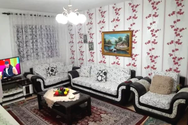 Shtepi ne shitje 1+1 ne Tirane - 9,700,000 Leke