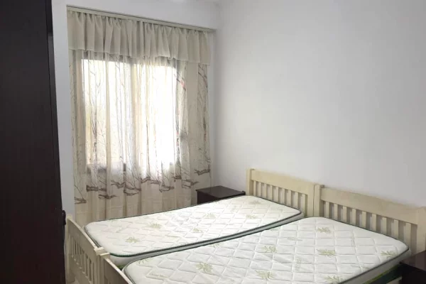 Shtepi me qera Apartament ne Tirane, 1+1, Mobilimi E mobiluar, Pagesa 350  Euro.
