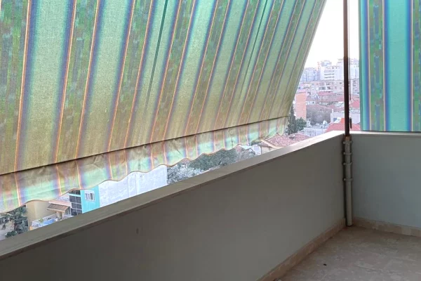 Shtepi me qera Apartament ne Tirane, 3+1, Mobilimi Pjeserisht e mobiluar, Pagesa 600  Euro.