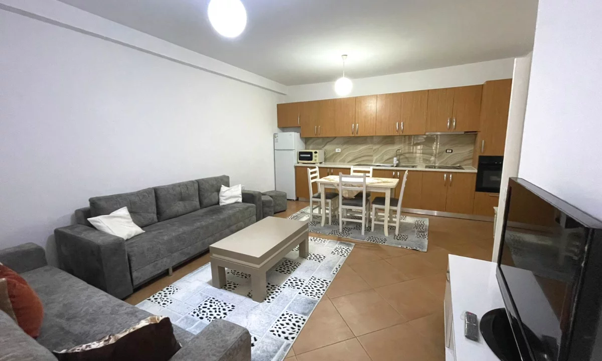 Shtepi me qera Apartament ne Tirane, 1+1, Mobilimi E mobiluar, Pagesa 35,000  Leke.