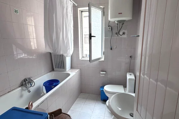 Apartment for sale in Tirana 1+1, Furnished