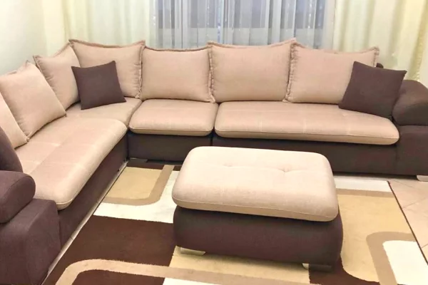 🏡 APARTAMENT 1+1 ME QERA – Rruga e Elbasanit