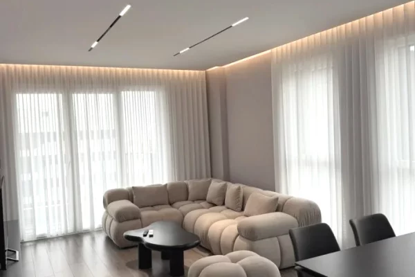 Shtepi me qera 2+1 ne Tirane - 930 Euro