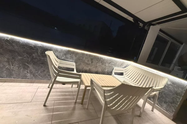 Shtepi me qera Apartament ne Tirane, 1+1, Mobilimi E mobiluar, Pagesa 50,000  Leke.