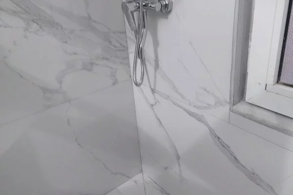 Shtepi me qera Apartament ne Tirane, 1+1, Mobilimi E mobiluar, Pagesa 48,000  Leke.