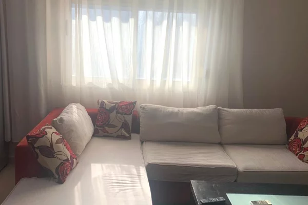 ✨ Apartament me qera në Rrugën Gjon Muzaka ✨